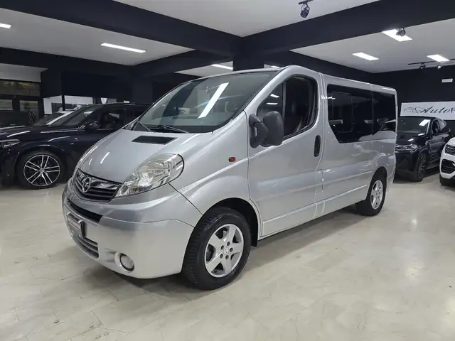 Opel Vivaro 9 POSTI