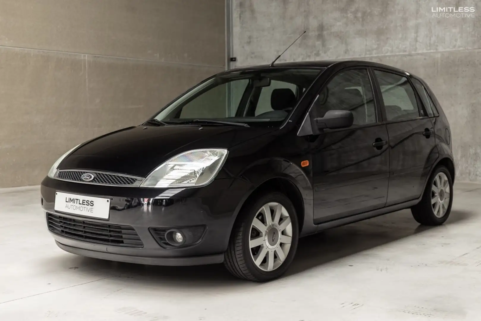 Ford Fiesta Fiesta 1.6 TDCI | Ghia Zwart - 1