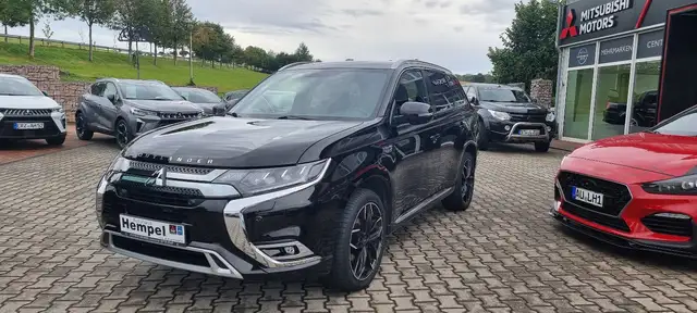 Mitsubishi Outlander 2.4Plug in Hybrid Intro Edition 4WD