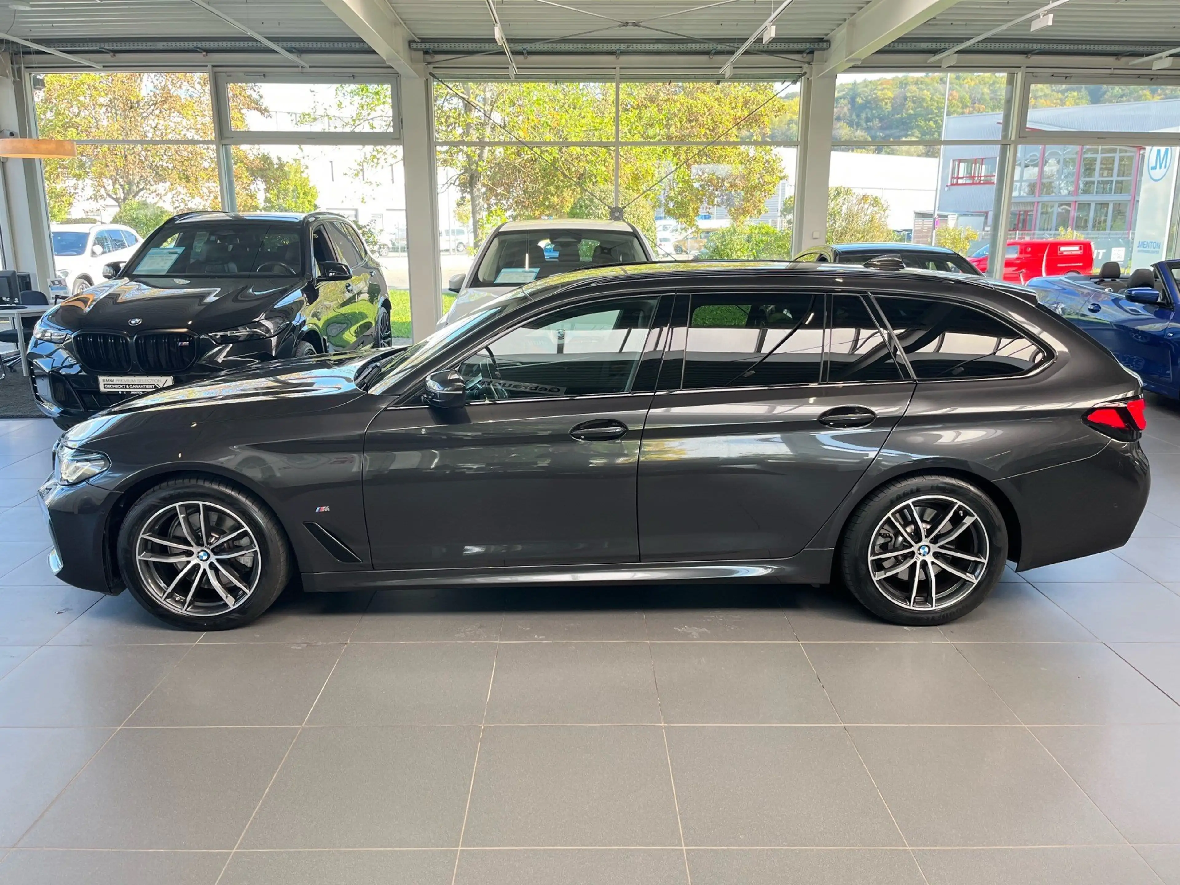 BMW 520 d A — photo 4