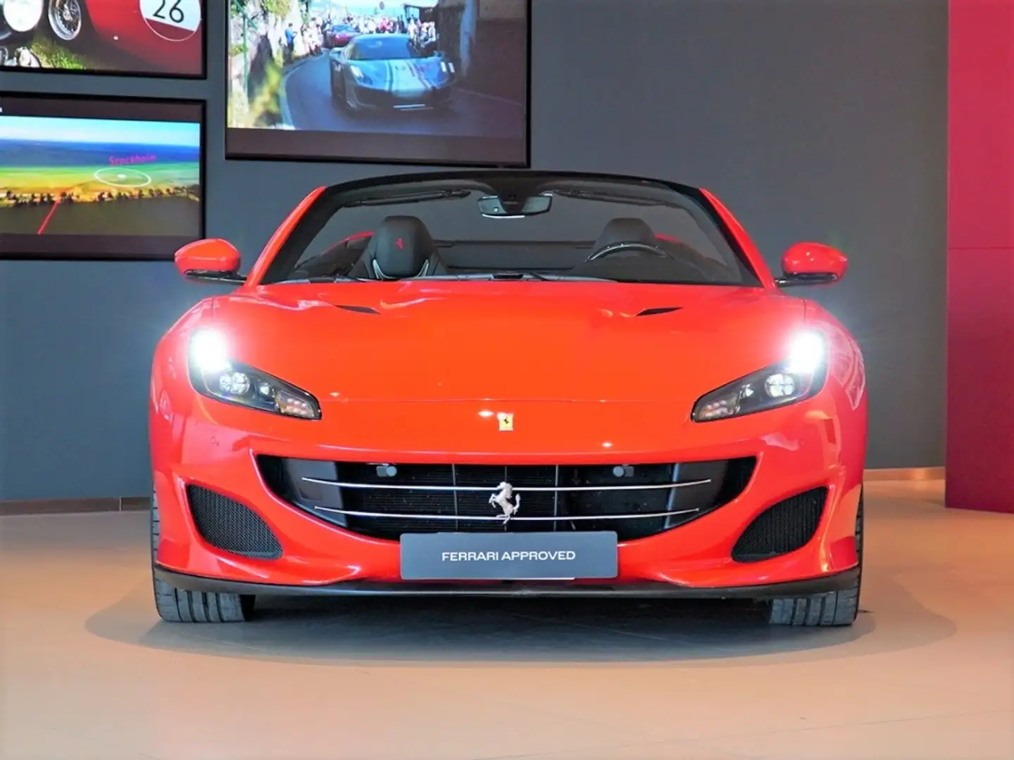 Ferrari Portofino Rot - 2