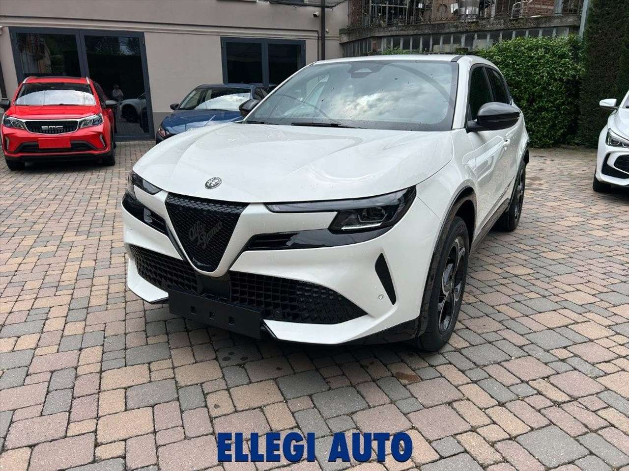 Alfa Romeo Junior 1.2 145CV Hybrid eDCT6  KM 0