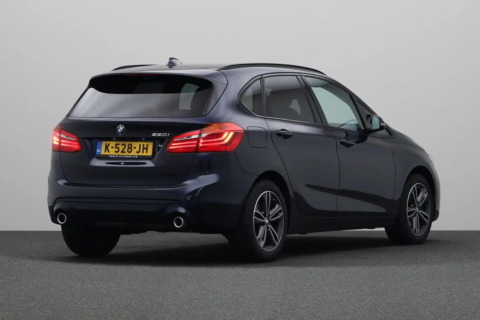 BMW 220 2-serie Active Tourer 220i High Executive | Achter Blauw - 2