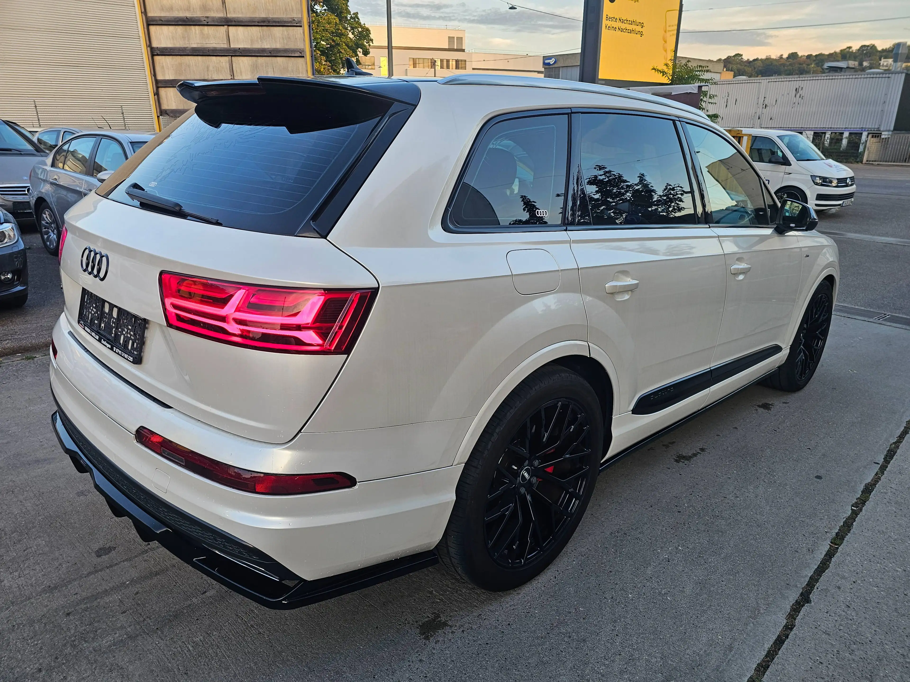 Audi Q7 e-tron 3.0 TDI quattro — photo 5