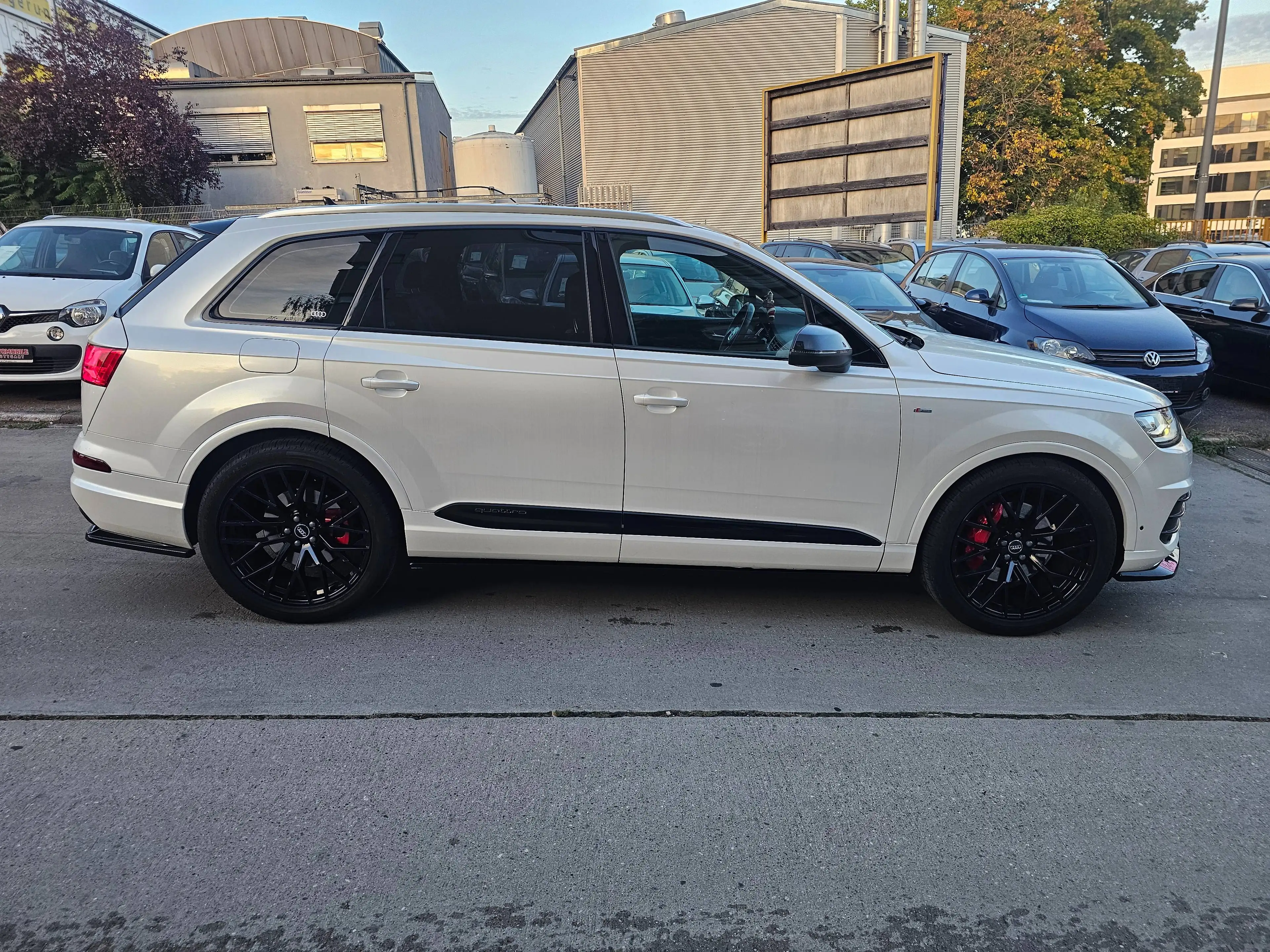 Audi Q7 e-tron 3.0 TDI quattro — photo 4