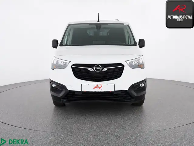 Opel Combo view 8
