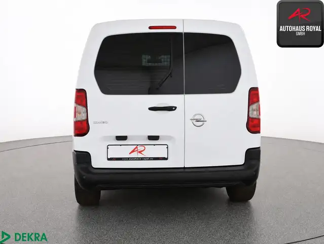 Opel Combo view 4