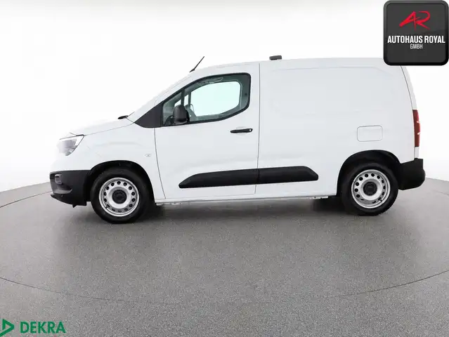 Opel Combo view 2