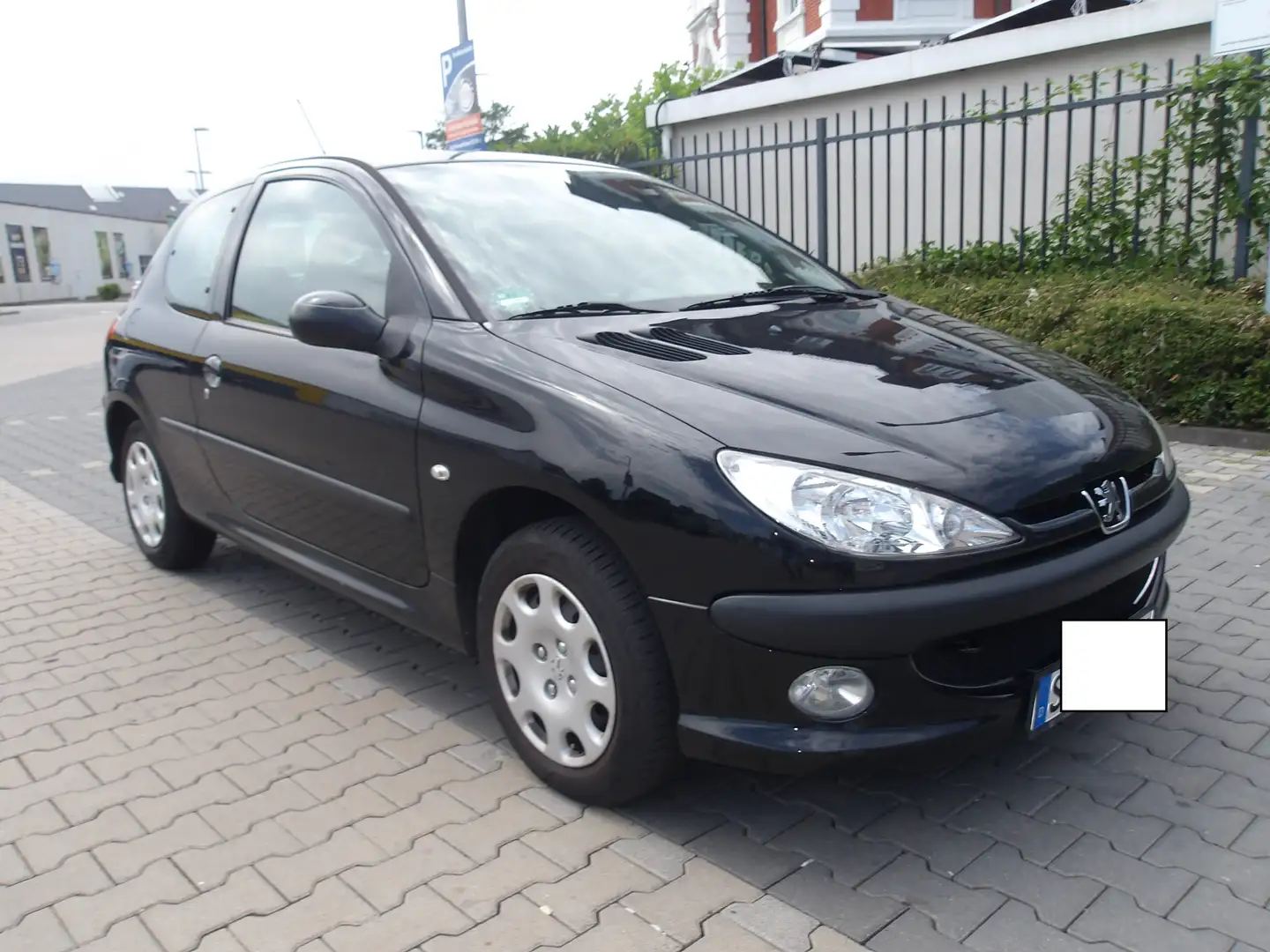 Peugeot 206 2-Hand Schwarz - 1