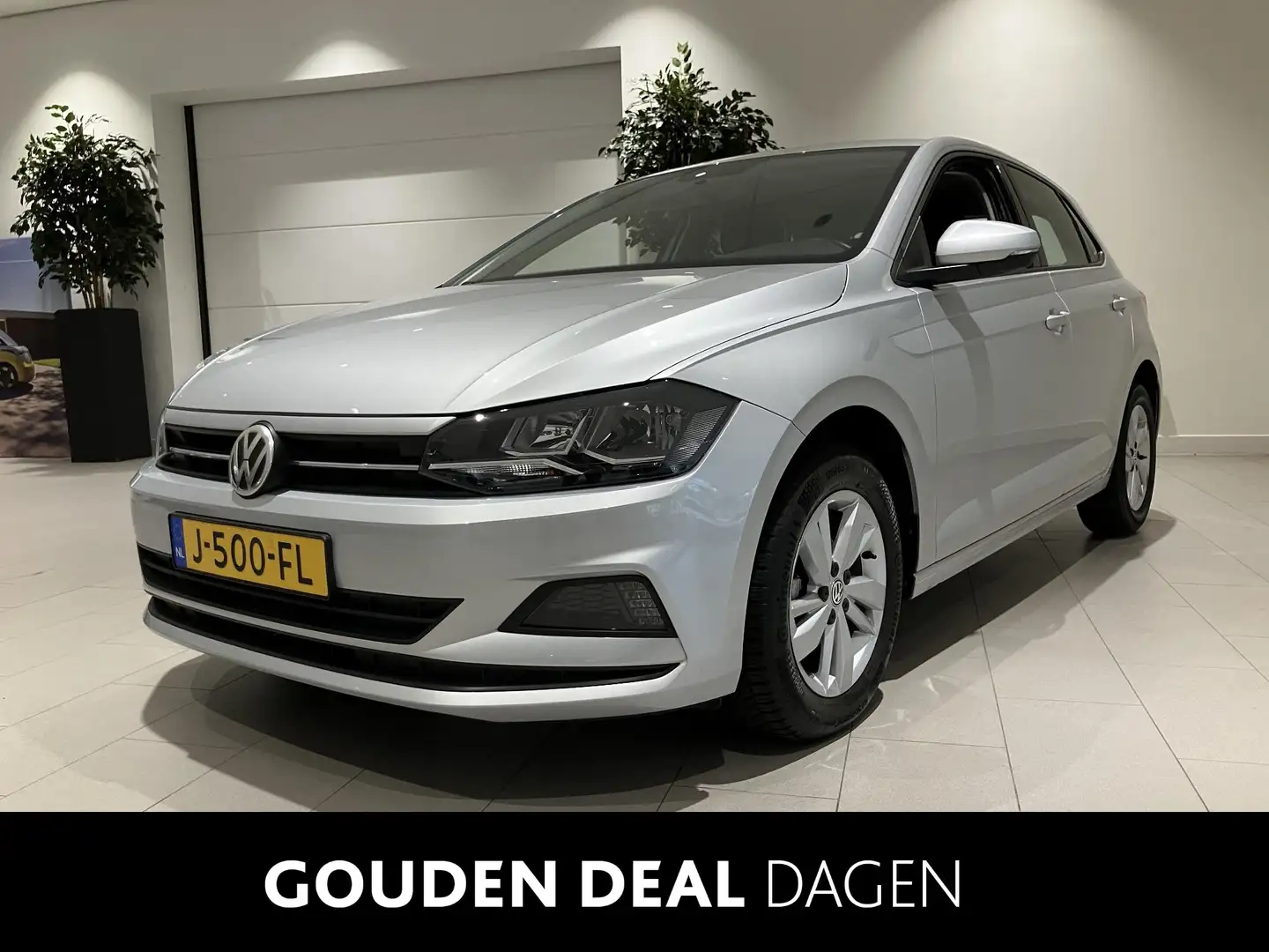 Volkswagen Polo 1.0 TSI Comfortline 95 PK | Apple Carplay | Trekha Gris - 1
