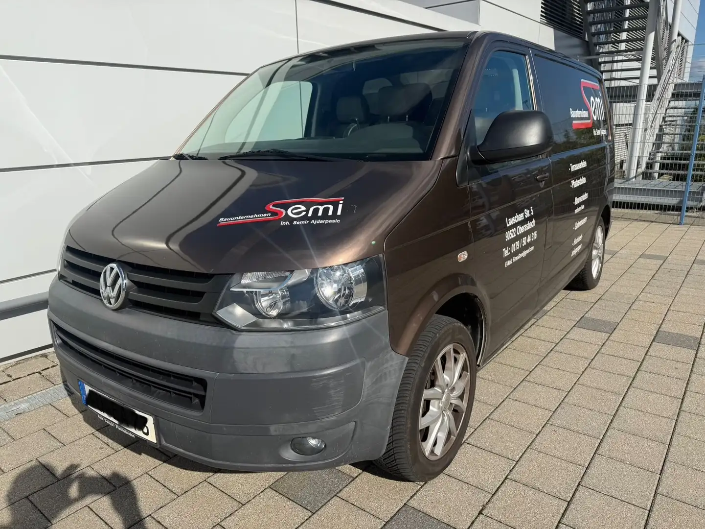 Volkswagen T5 Transporter Kasten-Kombi Kasten Braun - 1