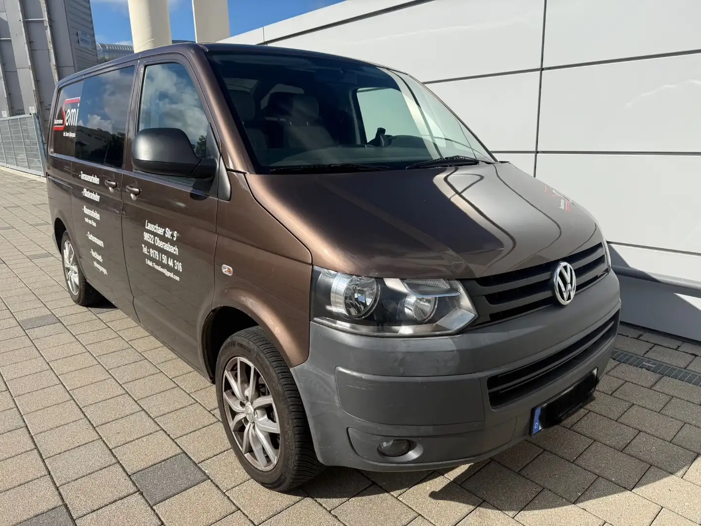 Volkswagen T5 Transporter Kasten-Kombi Kasten Braun - 2