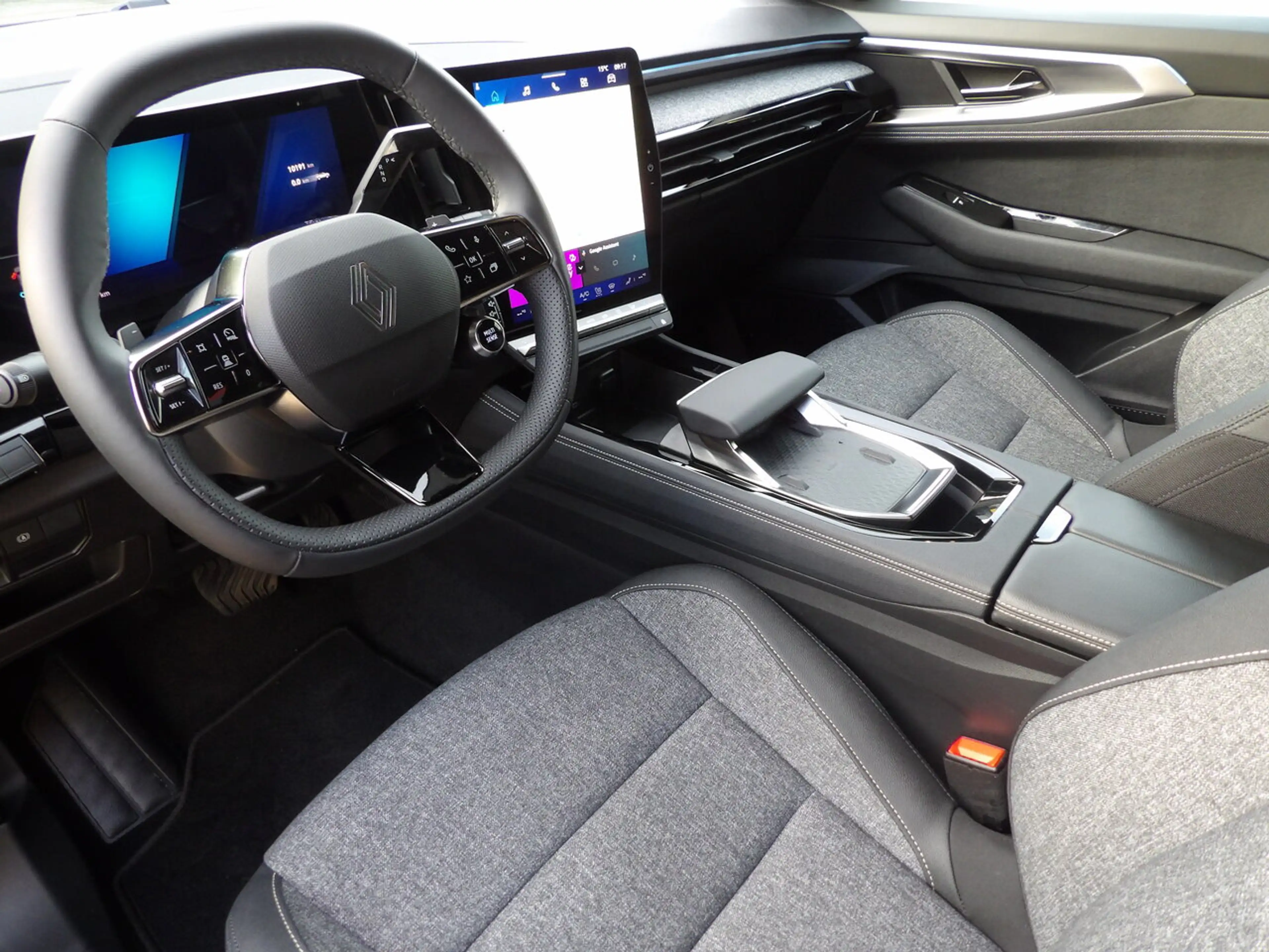 Renault Austral Techno TCe 150 EDC — photo 7