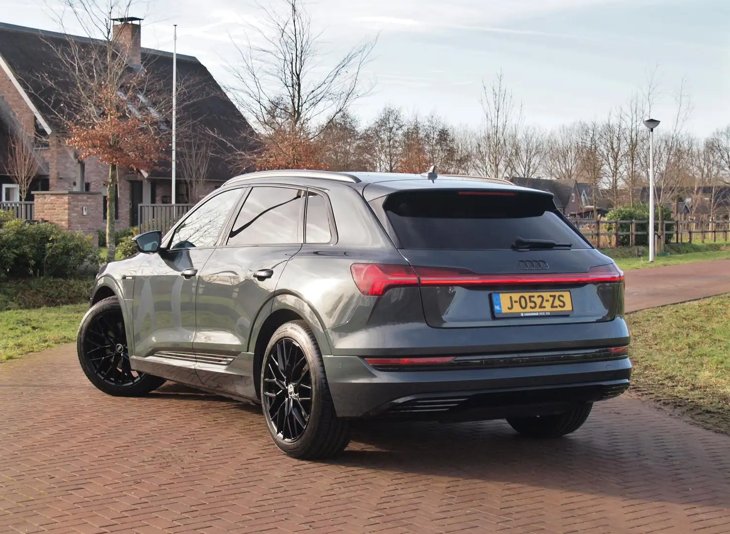 Audi e-tron 55 quattro Business edition 95 kWh | SOH 95% | 21 Grau - 2