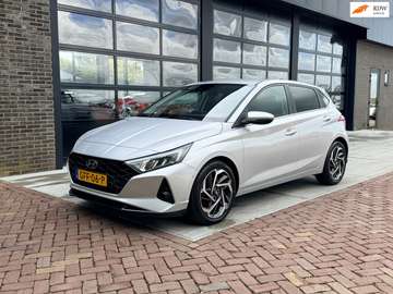 1.0 T-GDI Comfort Smart | Keyless | Camera | CarPl