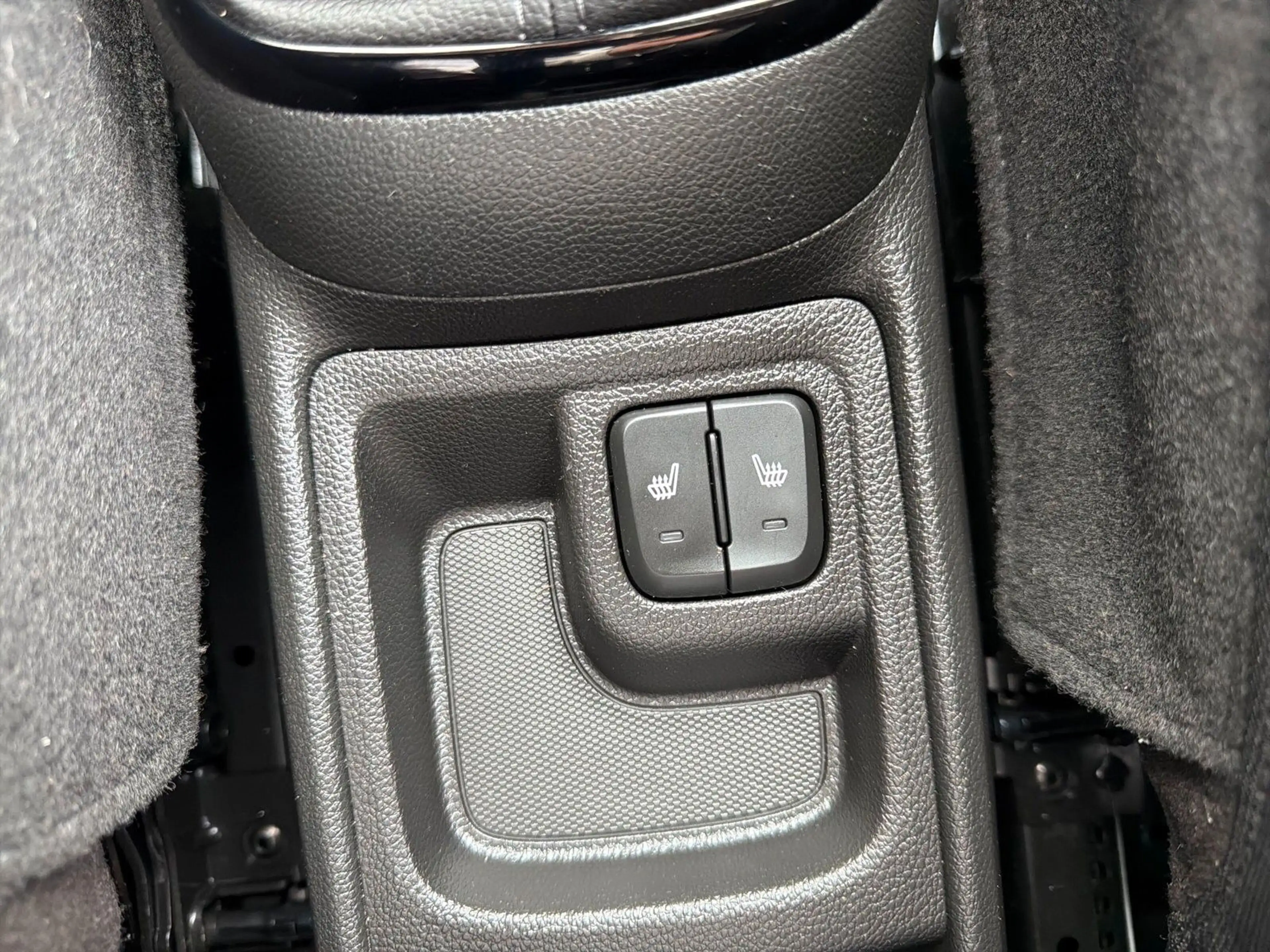 Opel Karl Rocks SHZ/LHZ/PDC/KLIMA/USB/BLUET — photo 12