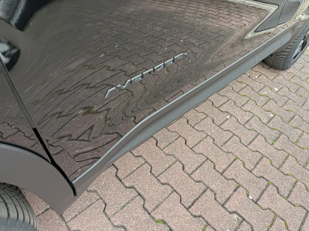 Jeep Avenger 1.2 turbo e-hybrid mhev Upland 4xe 145cv edct6 13