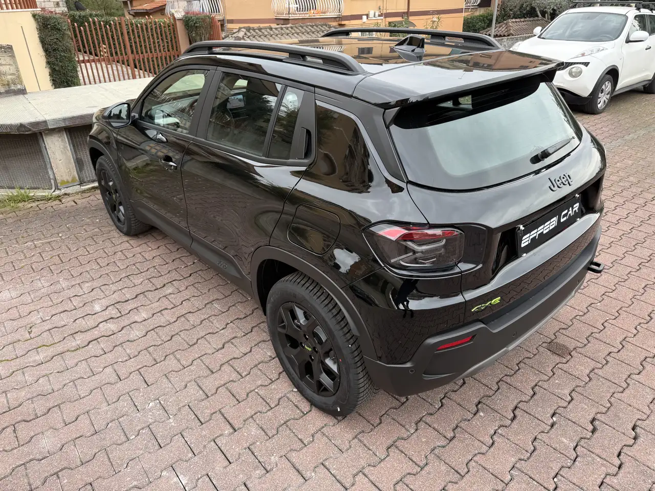 Jeep Avenger 1.2 turbo e-hybrid mhev Upland 4xe 145cv edct6 7