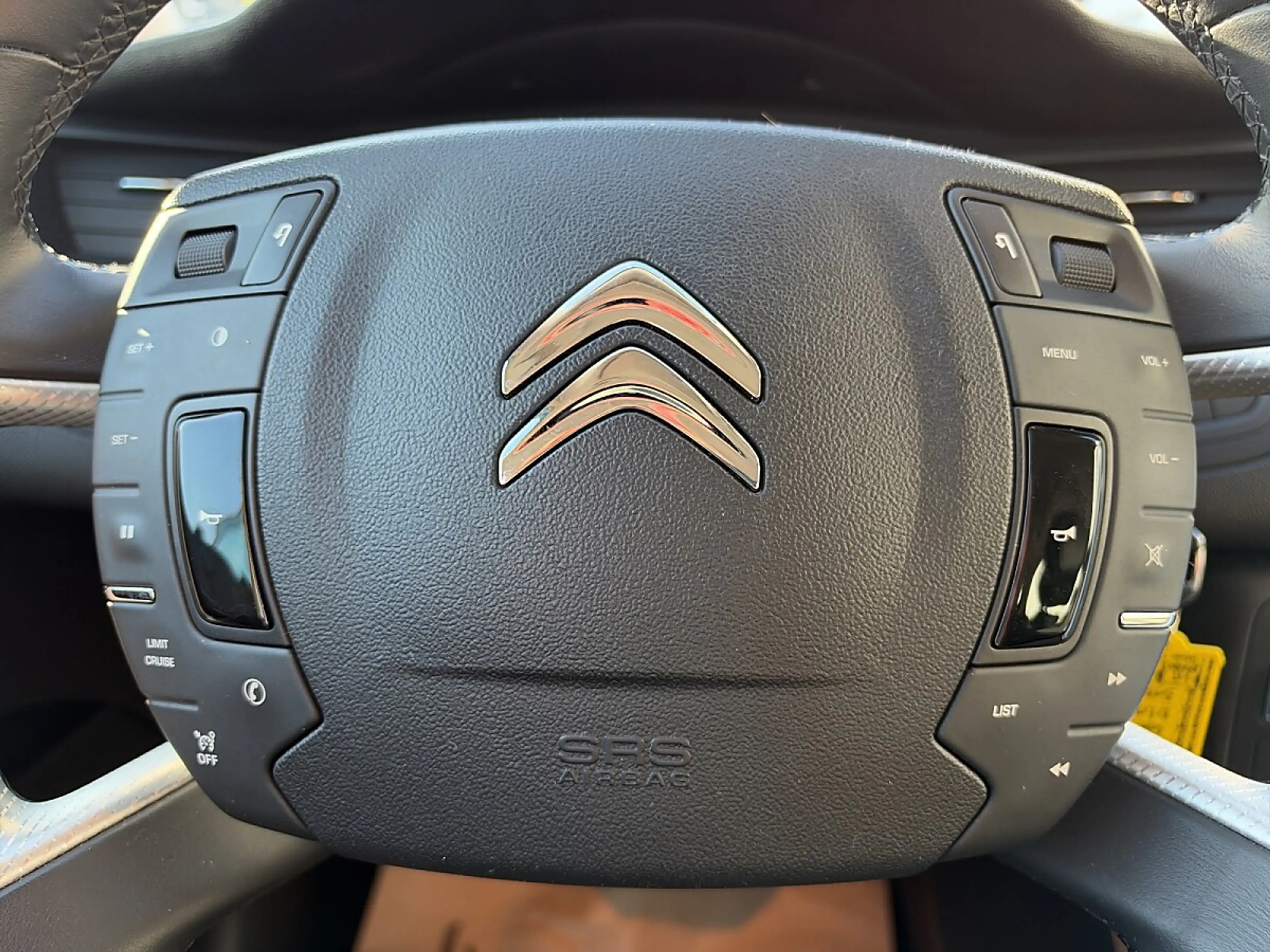 Citroen C5 HDi 160 Exclusive Aut. — photo 10