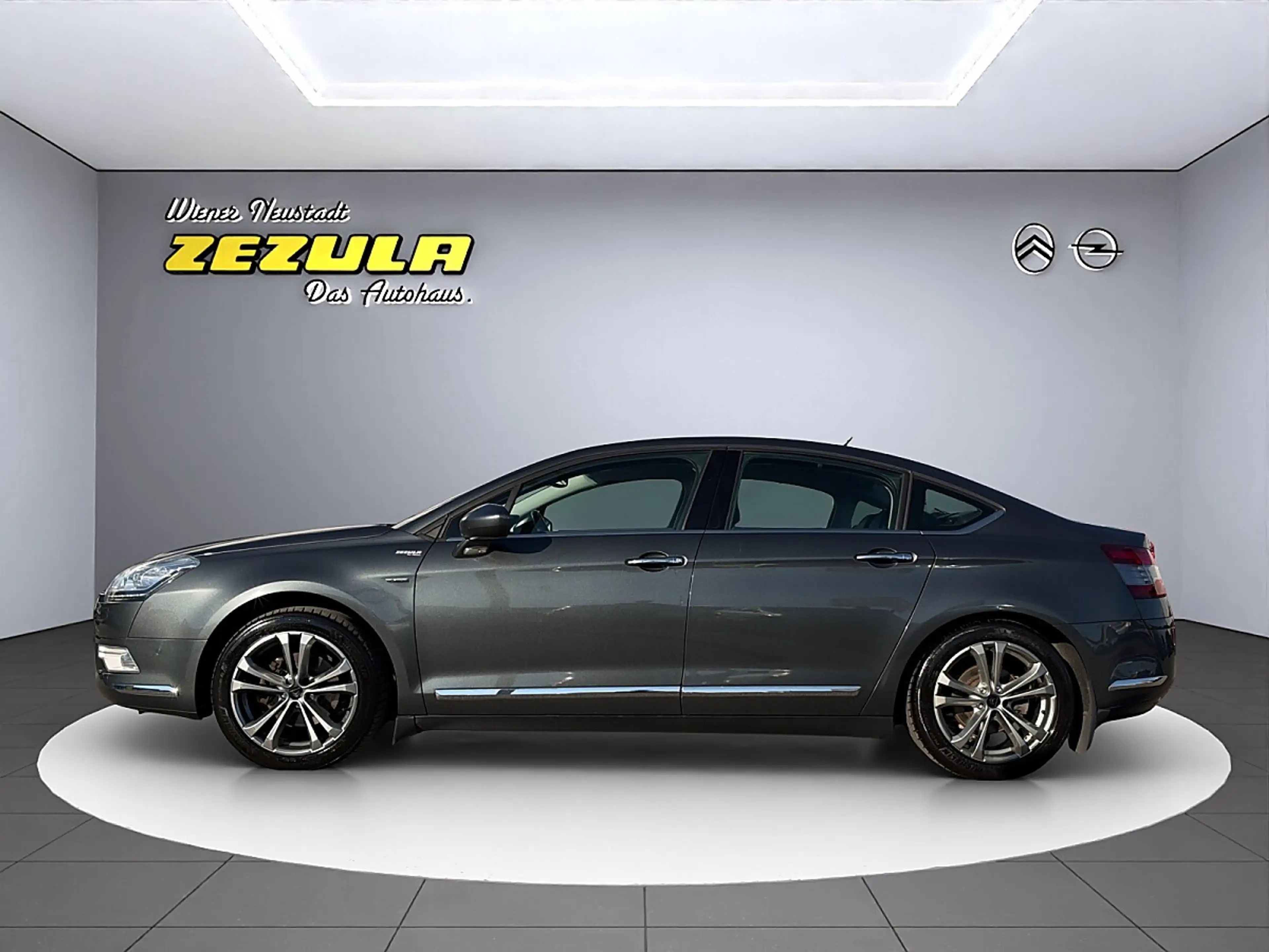 Citroen C5 HDi 160 Exclusive Aut. — photo 2