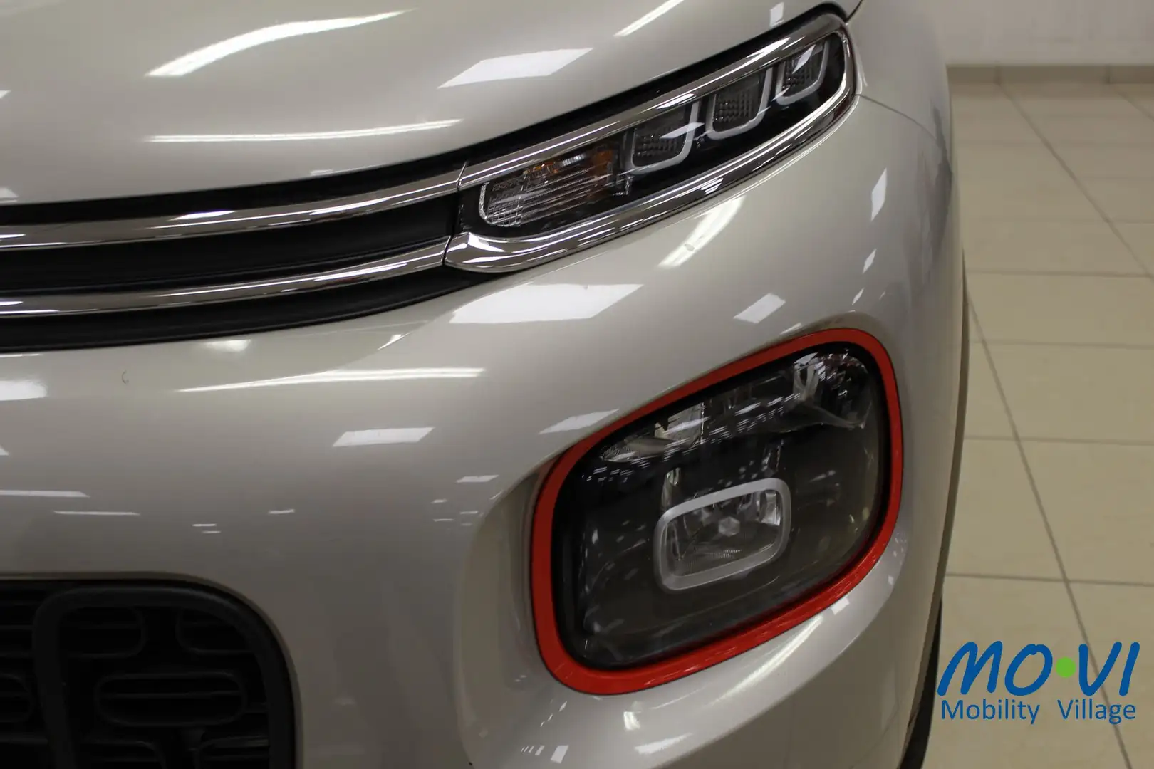 Citroen C3 Aircross C3 Aircross BlueHDi 100 S&S Shine Gris - 2