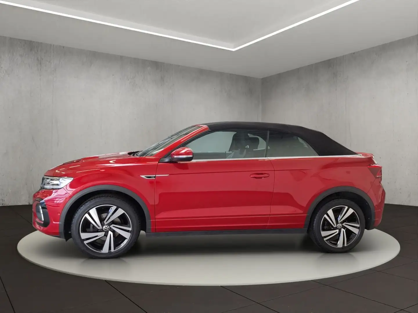 Volkswagen T-Roc R-Line1.5 l TSI OPF 110 kW (150 Rouge - 2