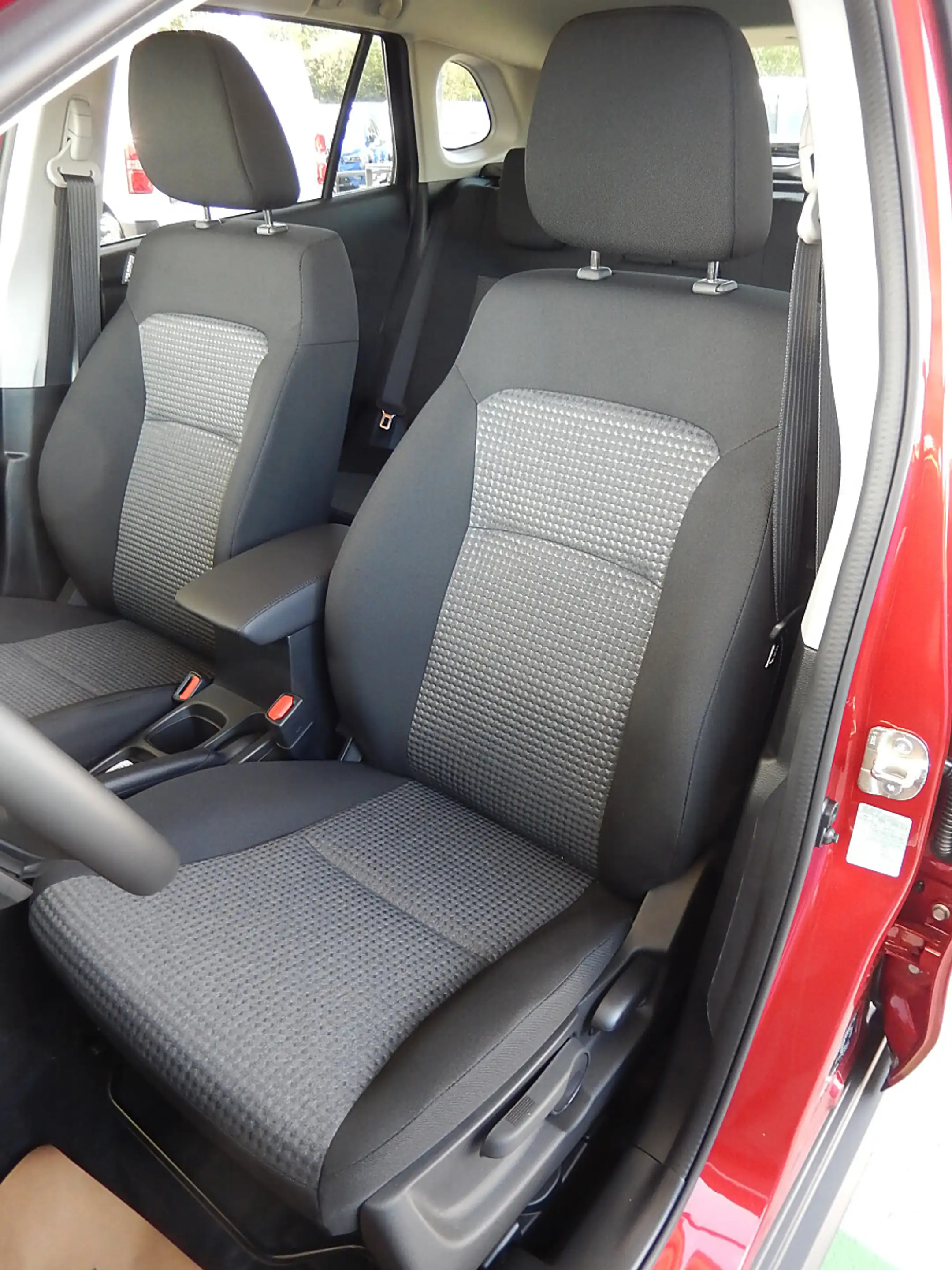 Suzuki S-Cross 1,4 Hybrid shine Aut. — photo 10