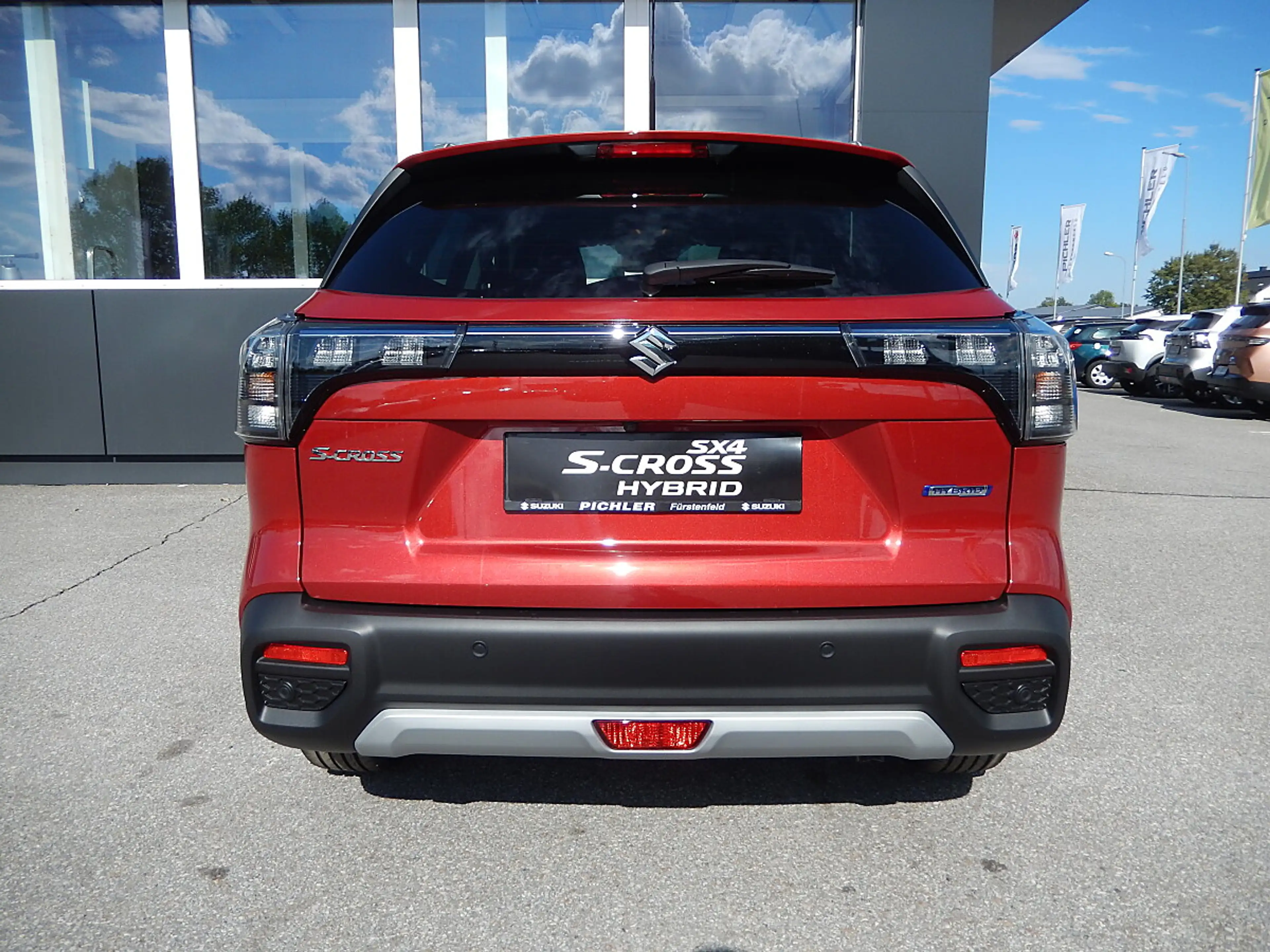 Suzuki S-Cross 1,4 Hybrid shine Aut. — photo 7