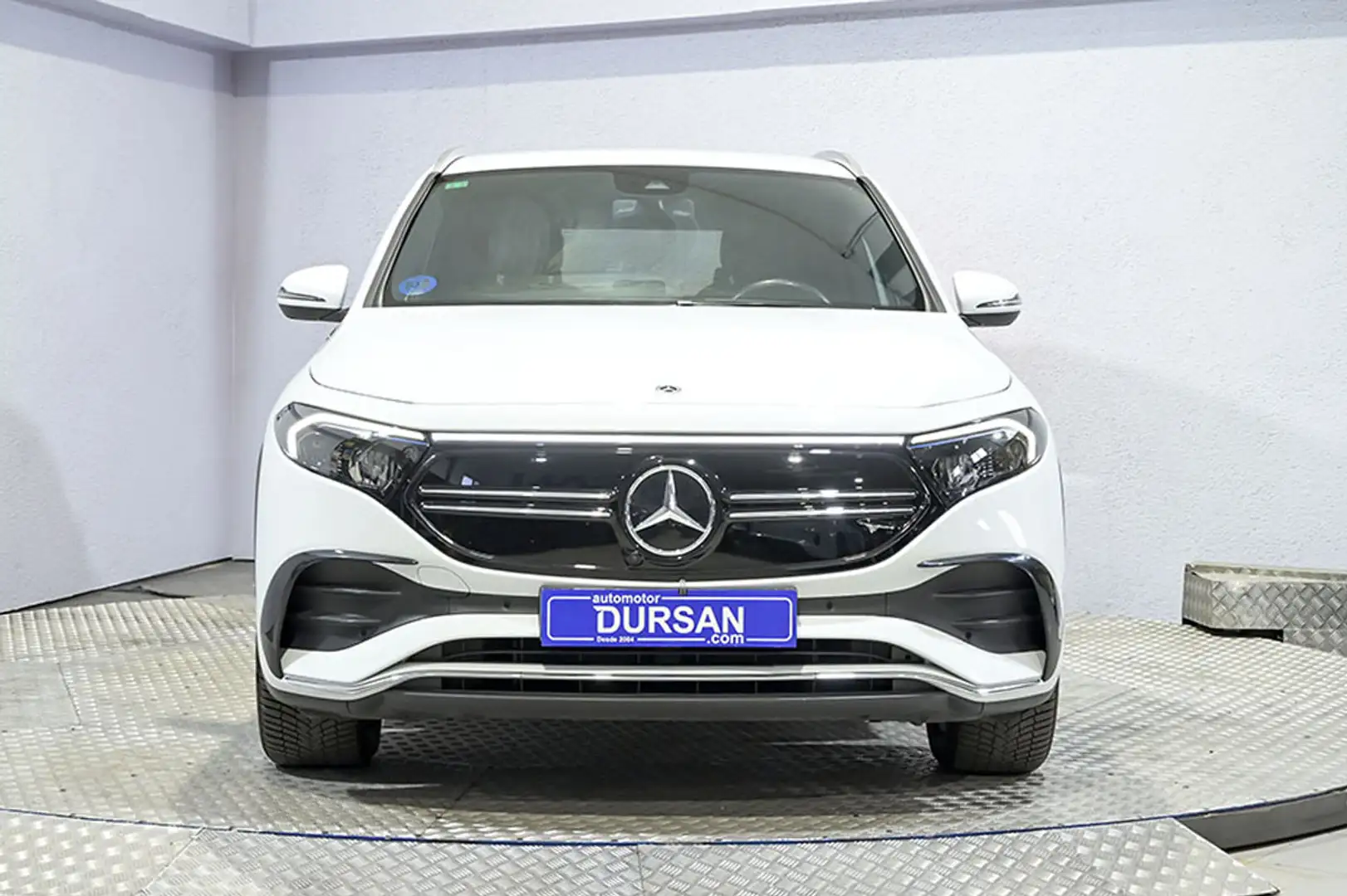 Mercedes-Benz EQA 300 4matic - 2