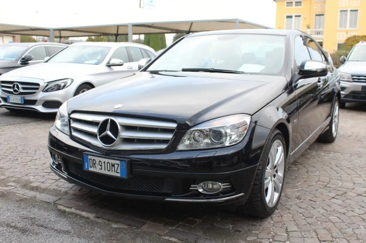 Mercedes-Benz C 220