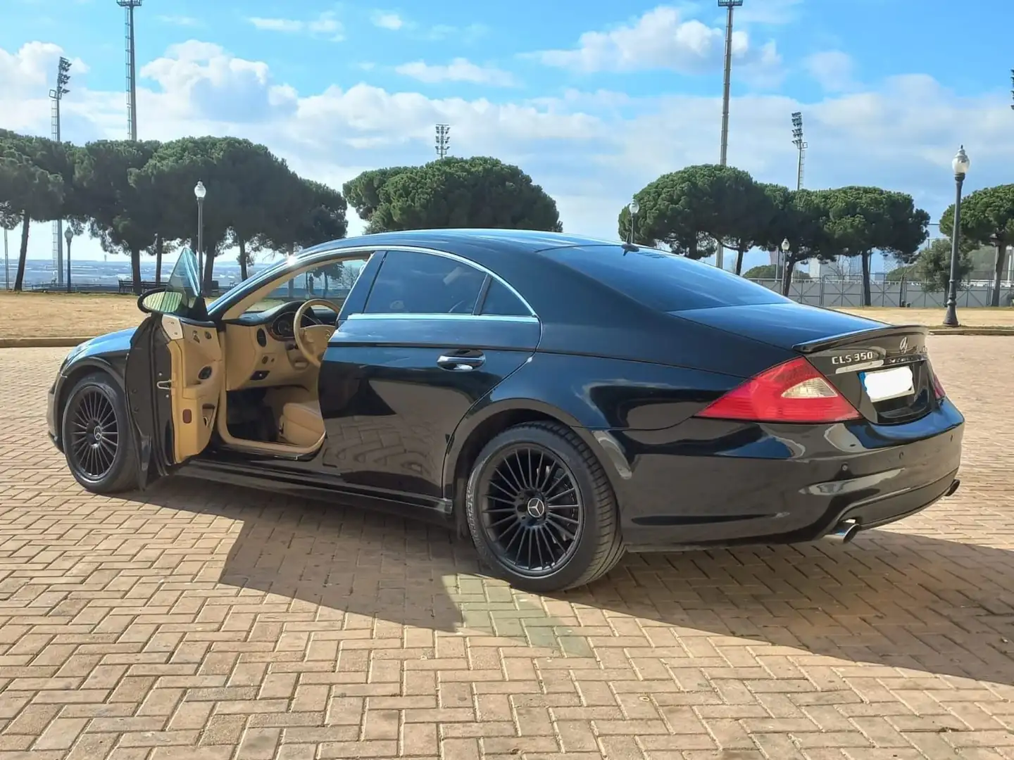 Mercedes-Benz CLS 350 CLS 350 AMG Negro - 2