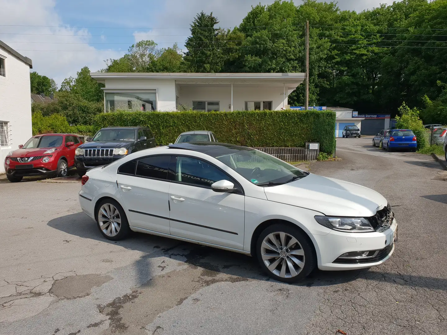 Volkswagen Passat CC 2.0 TDI DSG VOLLAUSSTATTUNG MOTOR STARTET LÄUFT Biały - 2
