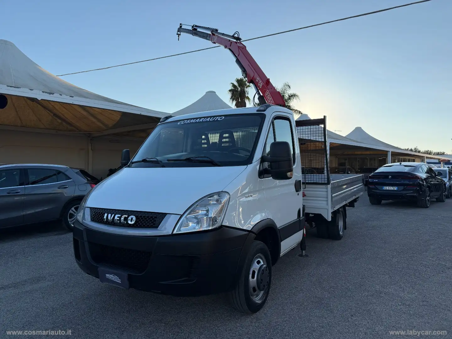 Iveco DAILY 35C17 CASSONE - GRU Blanc - 1