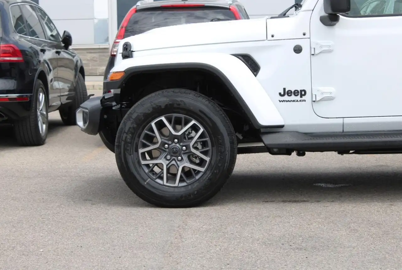 Jeep Wrangler снимка Jeep Wrangler