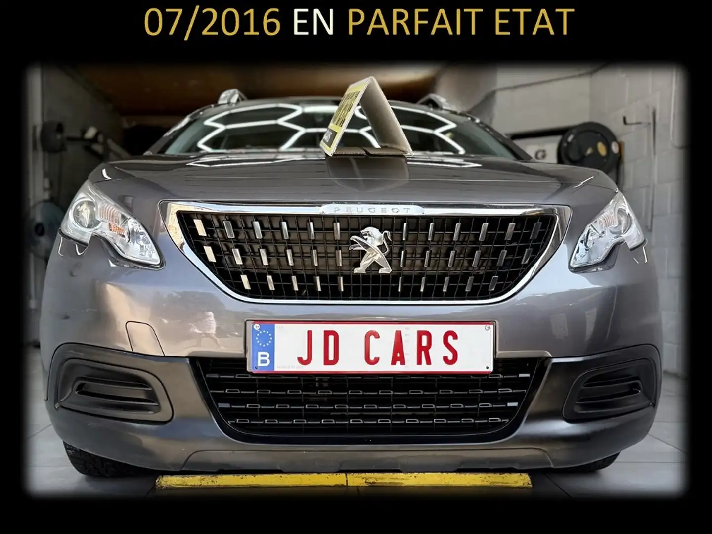 Peugeot 2008 1.2 ESSENCE 95MKM ‼️GARANTIE 1 AN CTOK‼️ Gris - 2