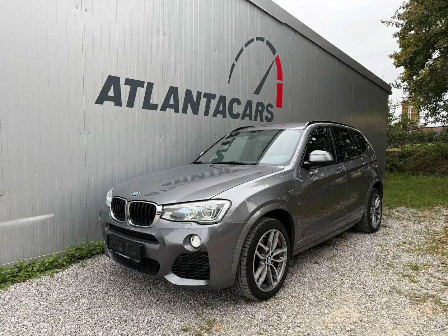 BMW X3 xDrive 20 d M Sport *LCI* Grau - 1
