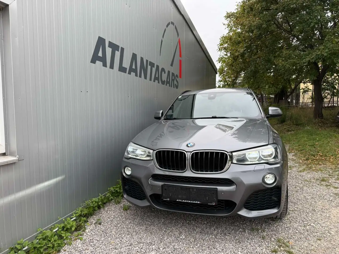 BMW X3 xDrive 20 d M Sport *LCI* Grau - 2