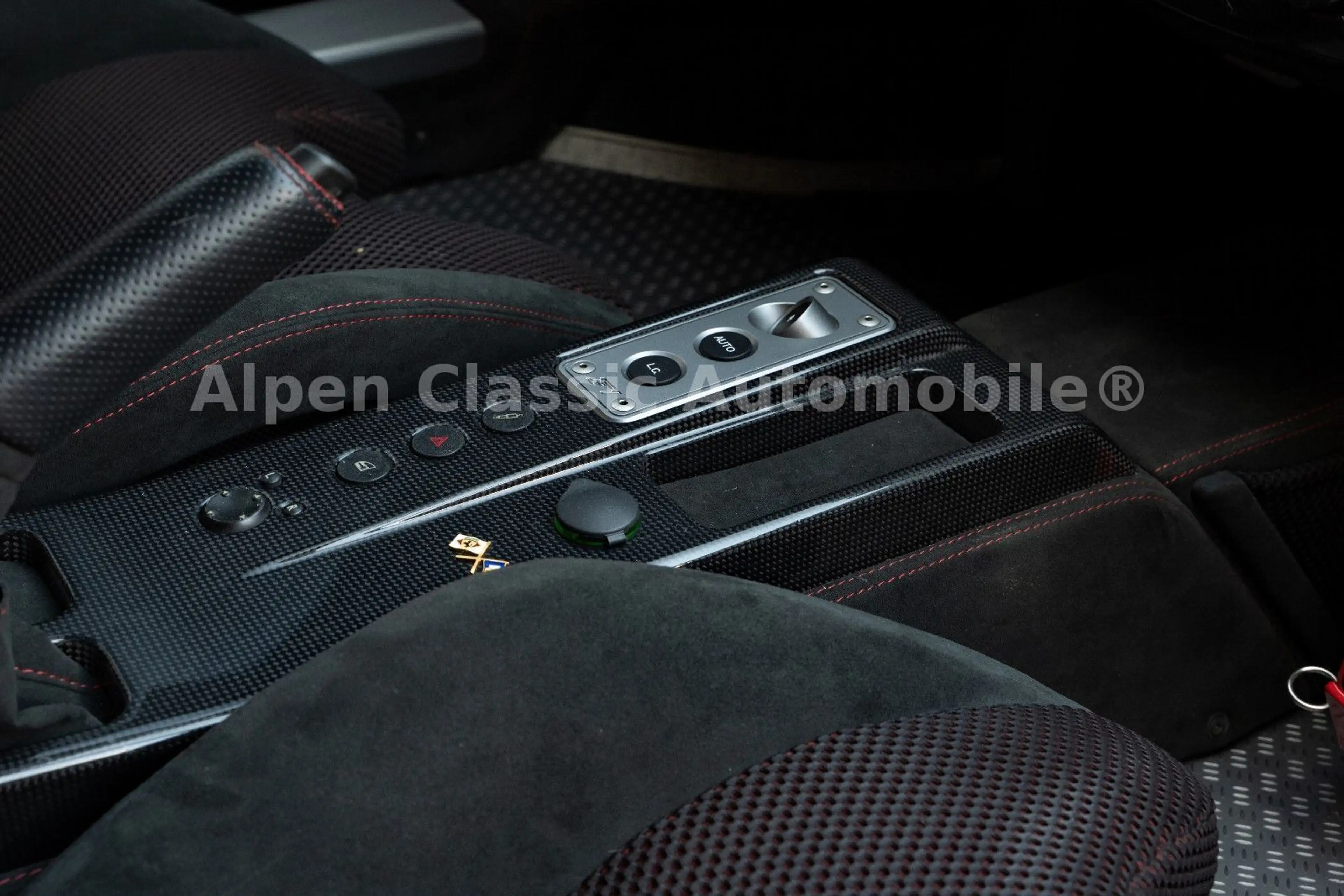 Ferrari F430 Scuderia F1 Carbon Wenig KM — photo 14