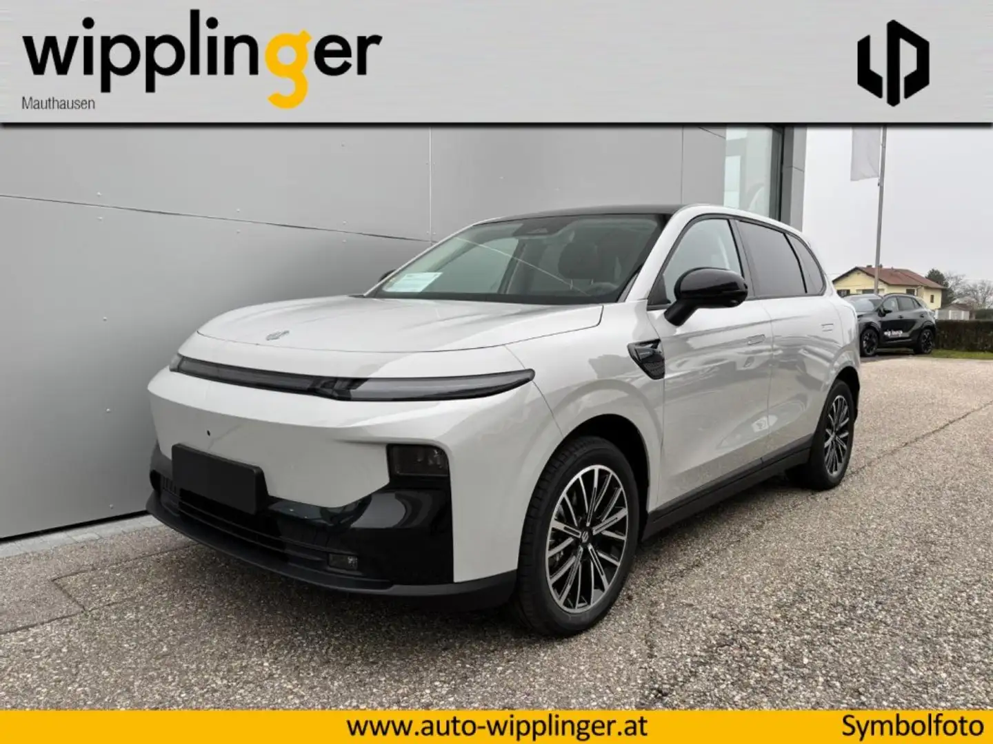 Leapmotor B10 Design Promax 67,1 kwh Grau - 1