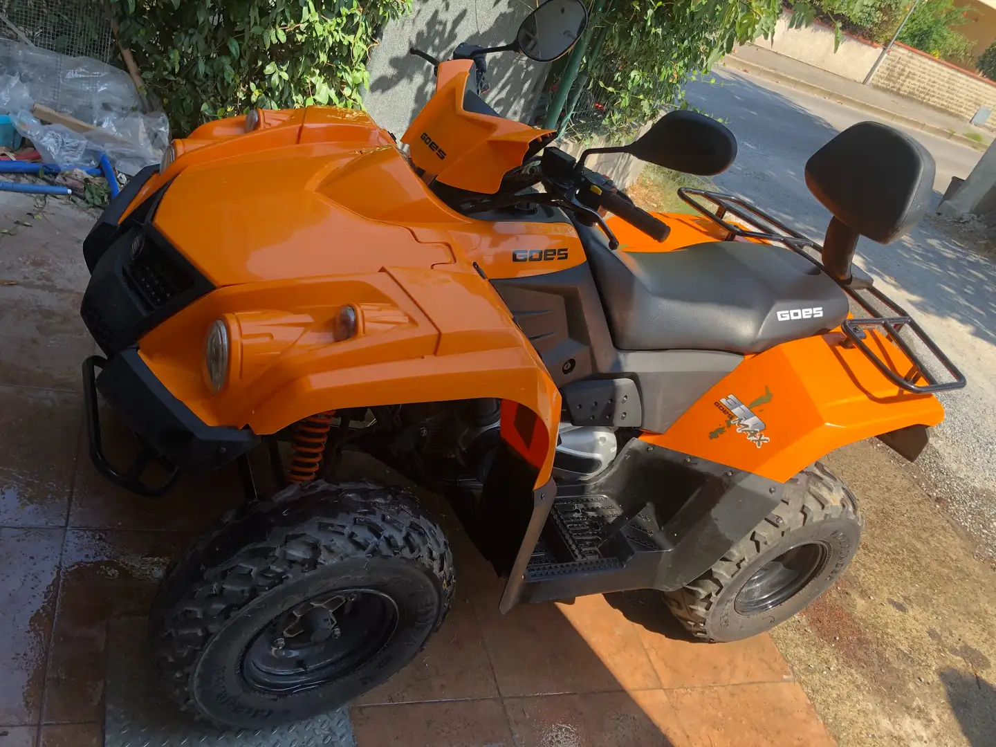 Aeon Goes 320 Orange - 1