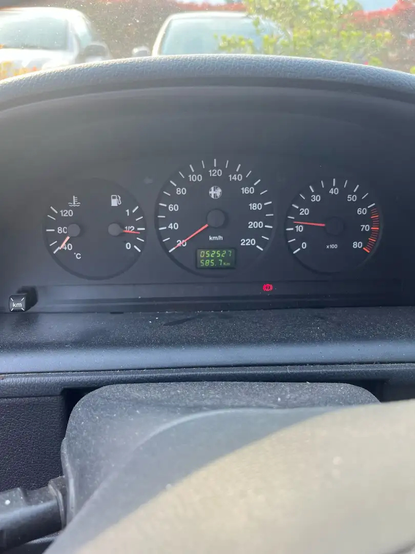 Alfa Romeo 146 146 1.6 ie Roşu - 2