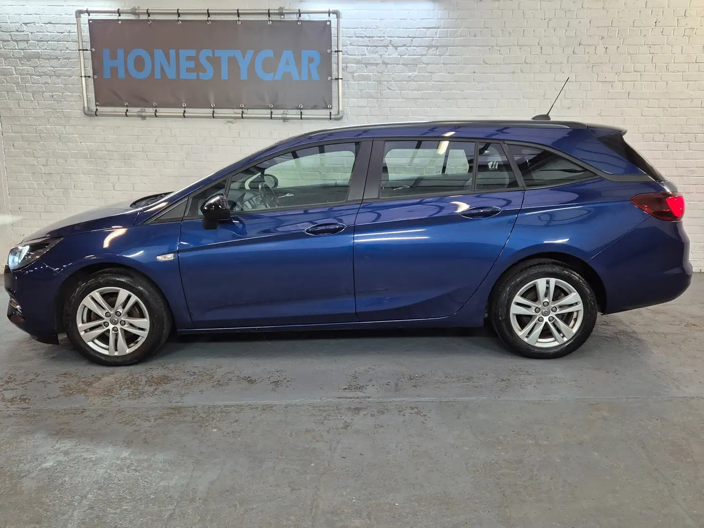 Opel Astra Sports Tourer 1.5 Turbo D -1 prop.- Top état Bleu - 2