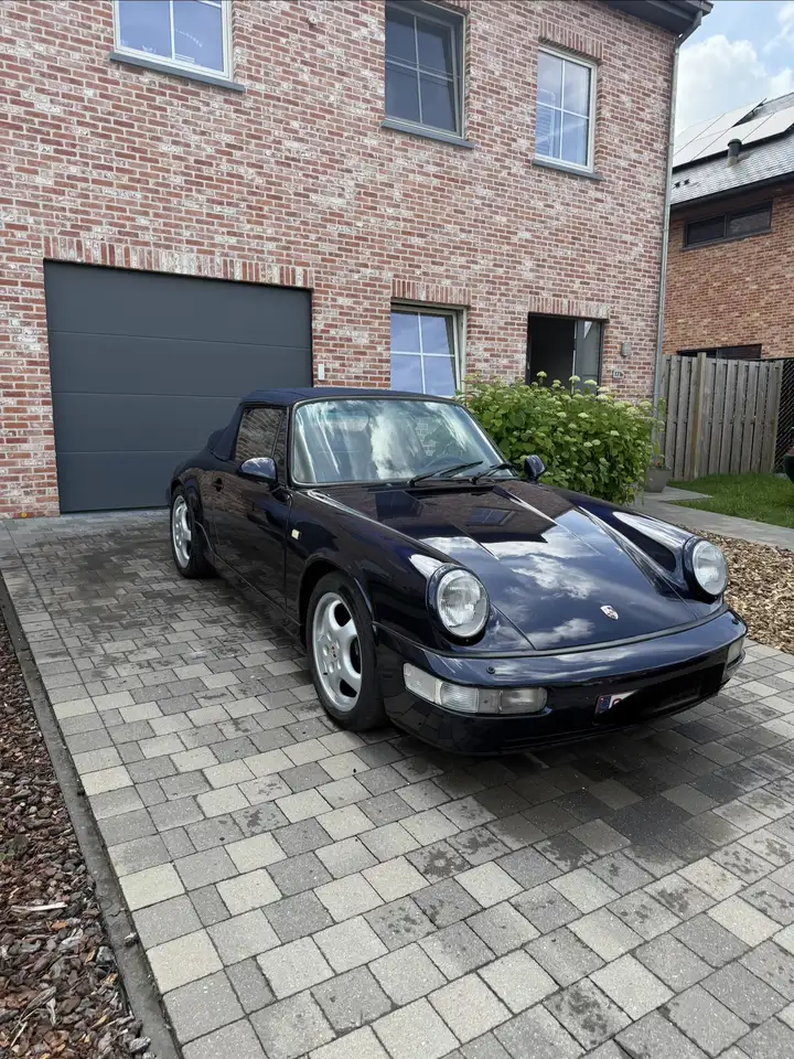 Porsche 964
