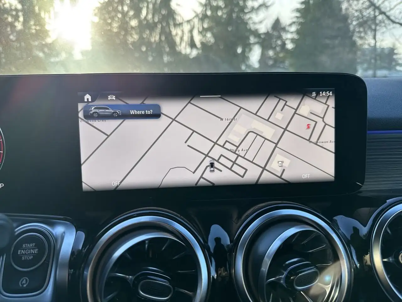 Mercedes-Benz GLB снимка Mercedes-Benz GLB