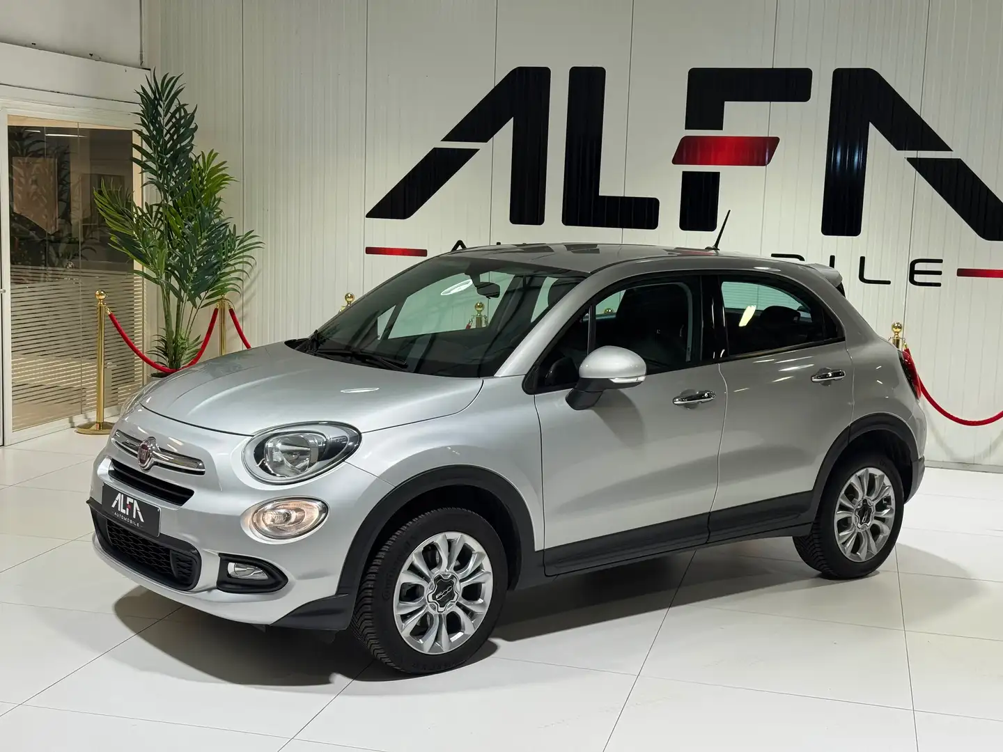 Fiat 500X 1.6i E-torq Pop Star Edition **Garantie 12 mois Grijs - 2