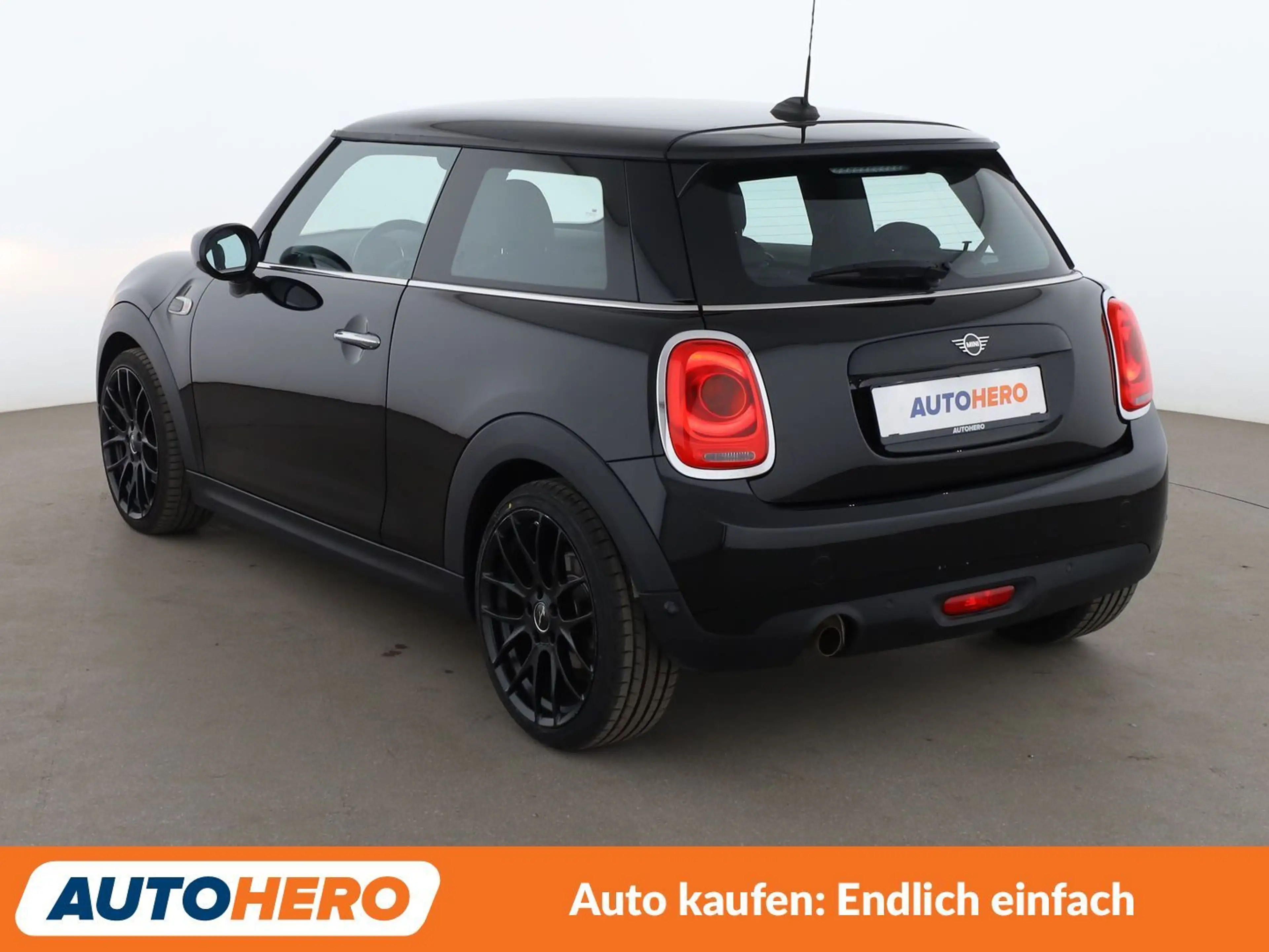 MINI One One *NAVI*LIMIT*PDC*SHZ* — photo 4
