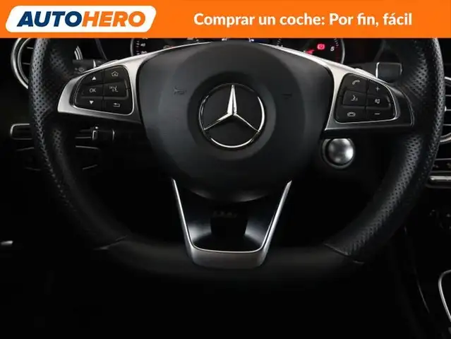 Mercedes-Benz C-Class view 24