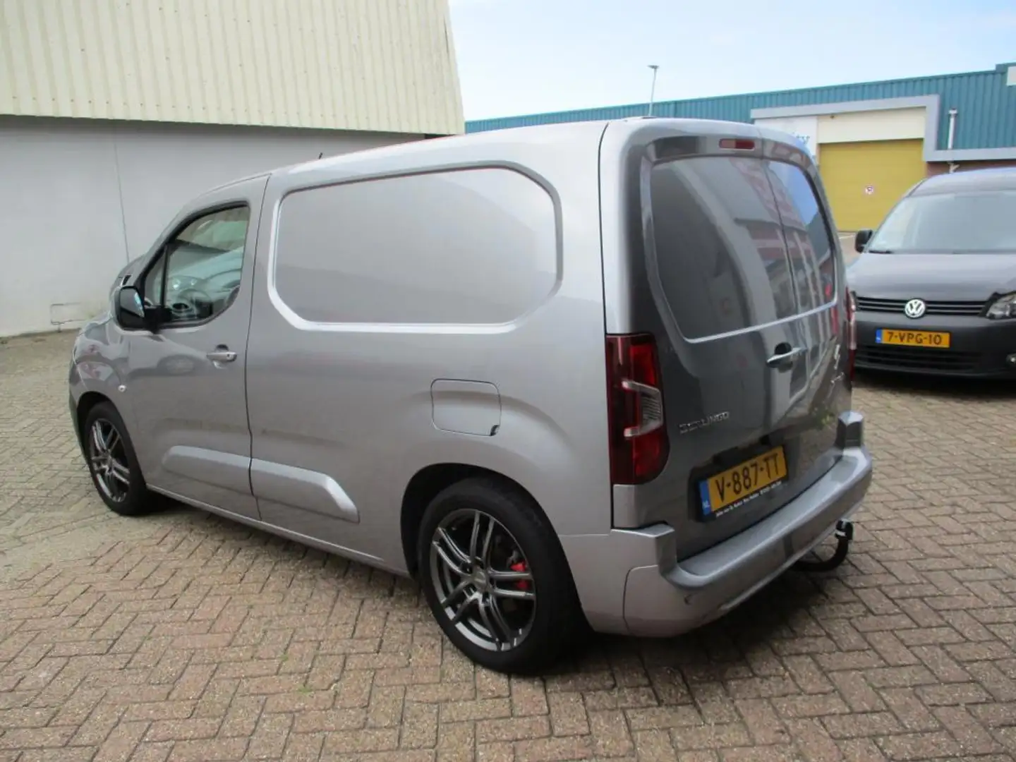 Citroen Berlingo 1.6 BlueHDI Club Gris - 2