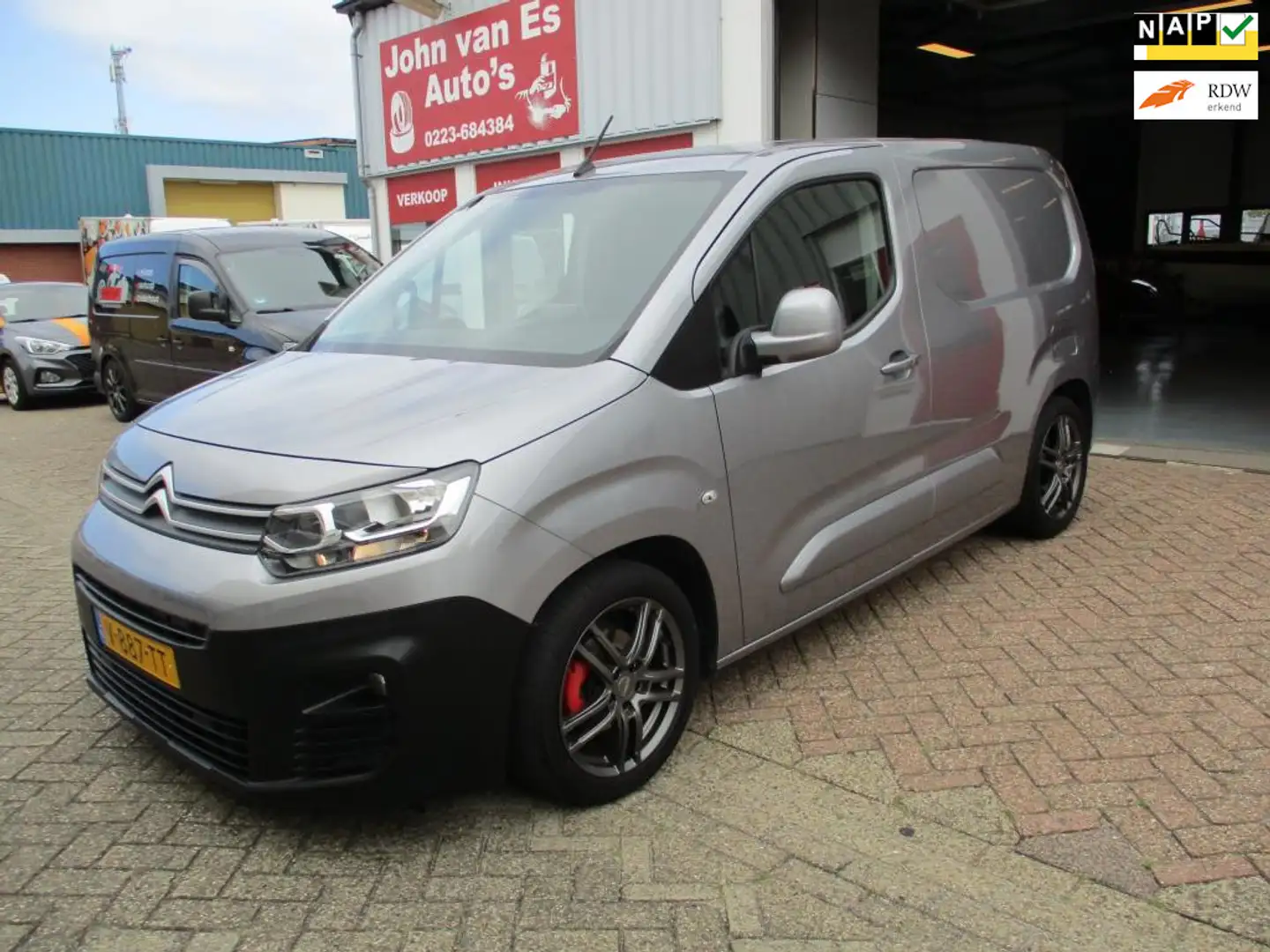 Citroen Berlingo 1.6 BlueHDI Club Gris - 1