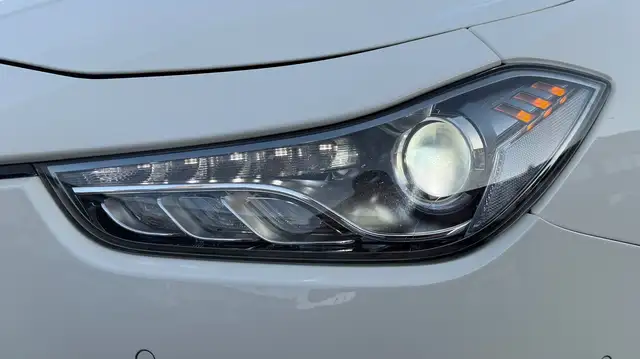 Maserati Ghibli view 4